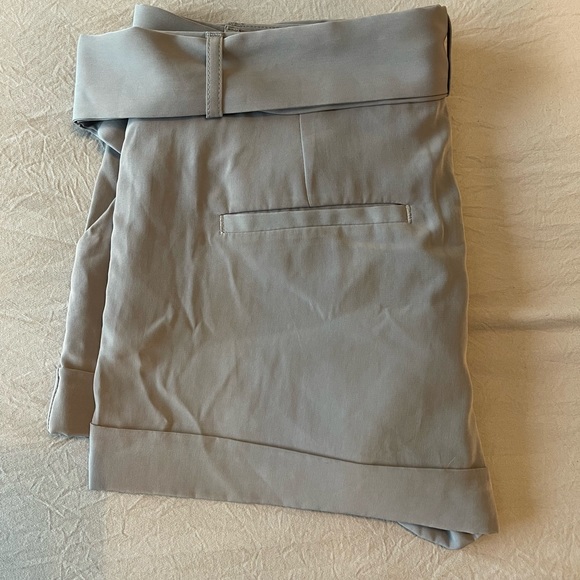 Soft grey dress shorts from Express - Picture 3 of 3